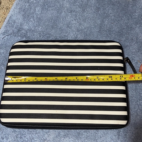 Nwot Kate Spade Surface/iPad/Tablet Sleeve - Picture 8 of 10